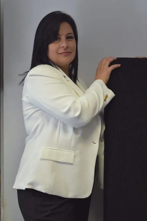 Casaco clássico Elegante para Senhora Tamanhos Grandes - Image 4